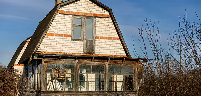 Types of Houses We Buy Without Repairs in Grand Prairie, TX